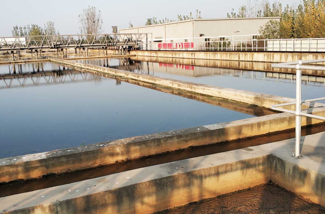 ɽ����ˮ������